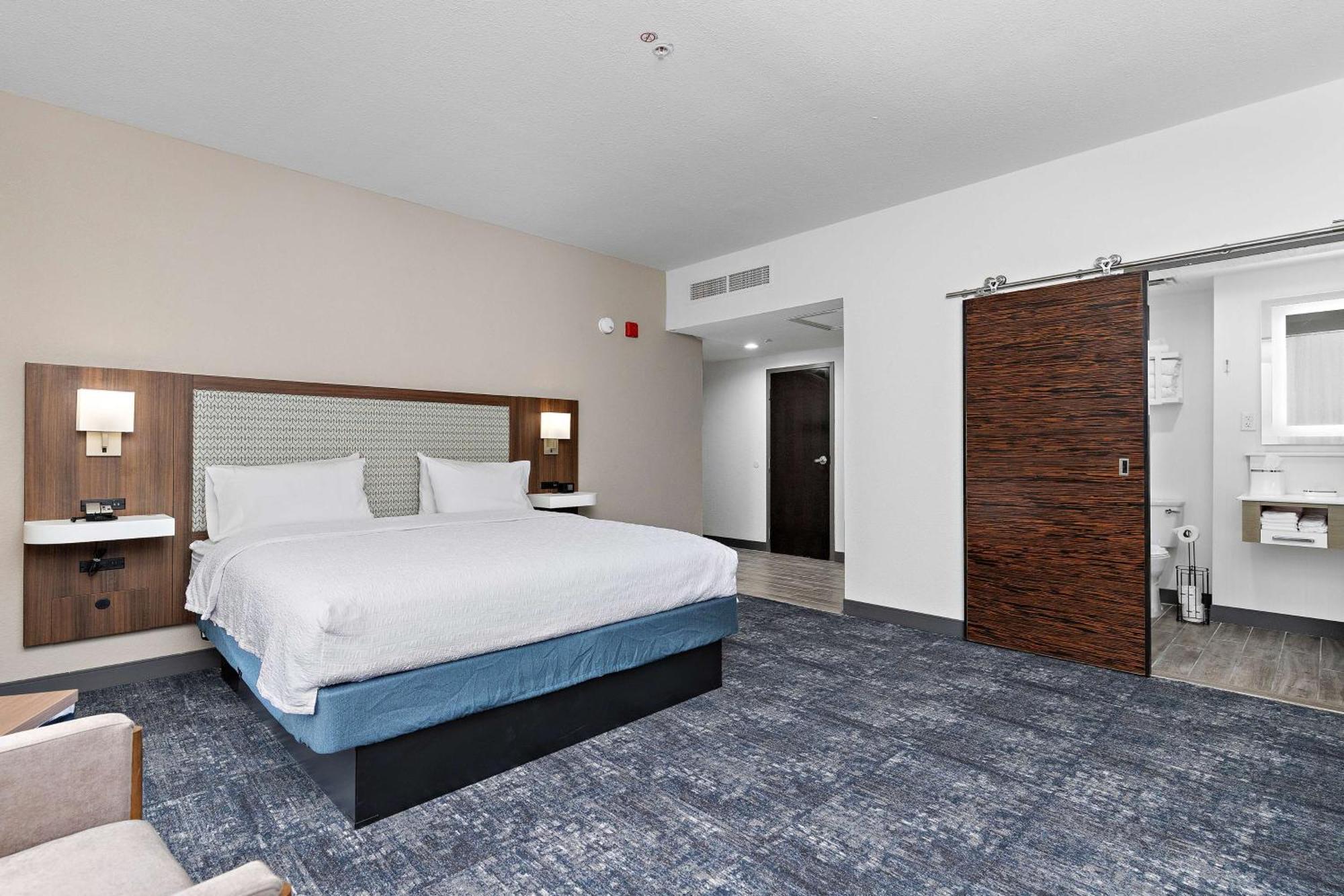 Hampton Inn Kansas City - Downtown Financial District Exterior foto