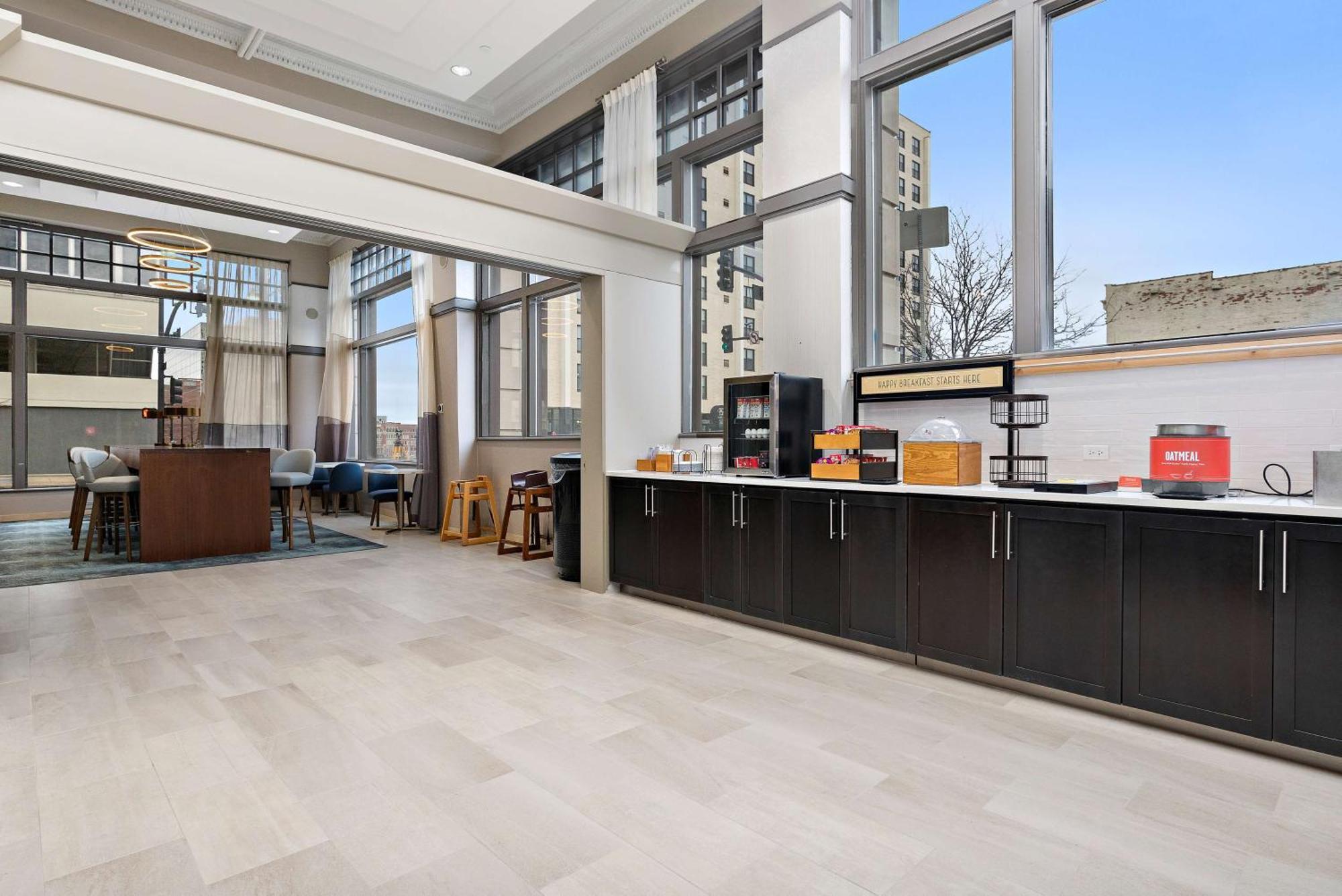 Hampton Inn Kansas City - Downtown Financial District Exterior foto