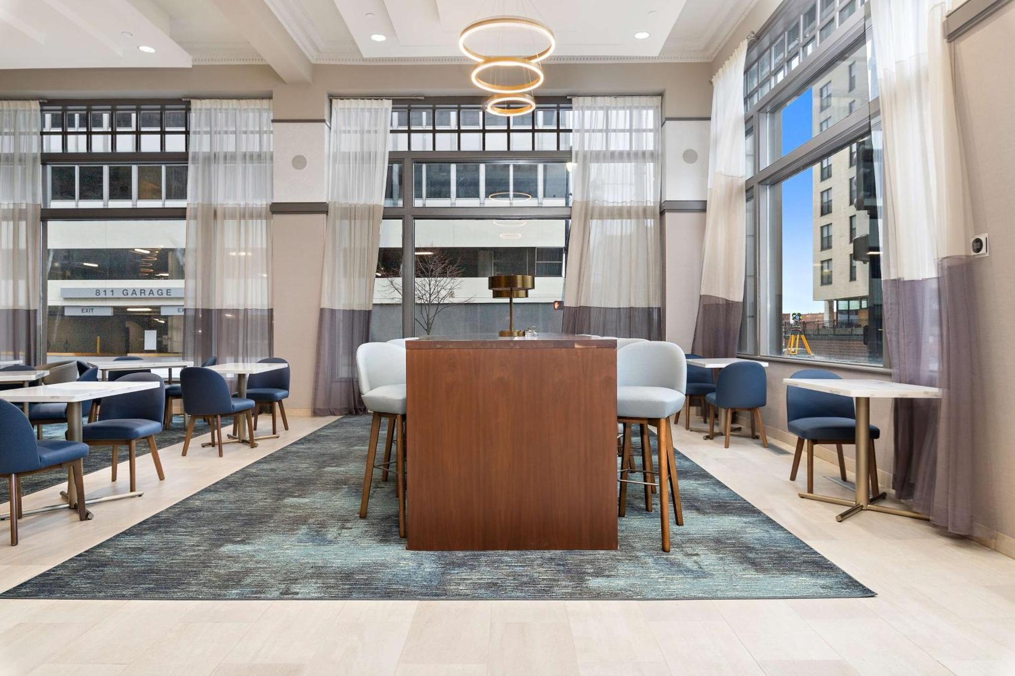 Hampton Inn Kansas City - Downtown Financial District Exterior foto
